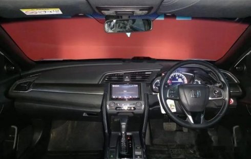 Jual mobil bekas murah Honda Civic 2 2019 di DKI Jakarta