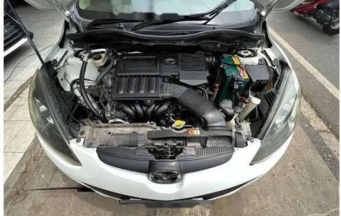 Jual Mazda 2 Sedan 2011 harga murah di DKI Jakarta