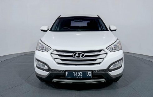 Hyundai Santa Fe 2.4L AT