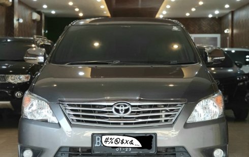 Toyota Kijang Innova 2.0 G AT 2012 Abu-Abu