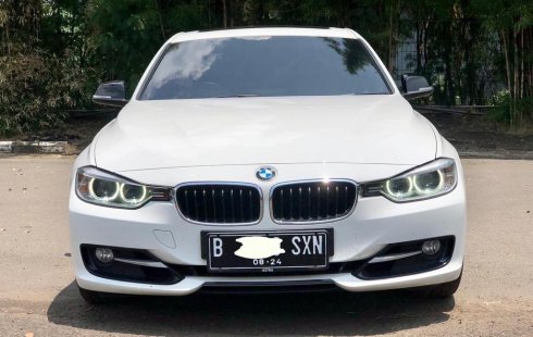 BMW 328I AT PUTIH 2014 DISKON SAMPE PULUHAN JUTA!!