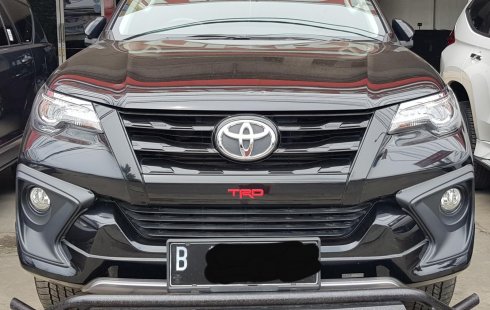 Toyota Fortuner TRD A/T ( Matic Diesel ) 2018 Hitam Km 61rban Mulus Siap Pakai