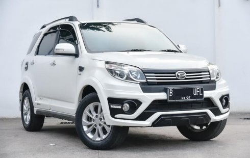 Daihatsu Terios ADVENTURE R 2017 Putih Siap Pakai Murah Bergaransi Kilometer Asli DP Minim 12Juta