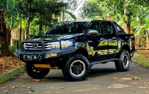 Toyota Hilux 2.4 DSL 4x4 M/T 2018