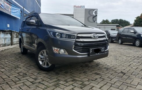 (DP 38JT) Toyota Kijang Innova V A/T Diesel 2018
