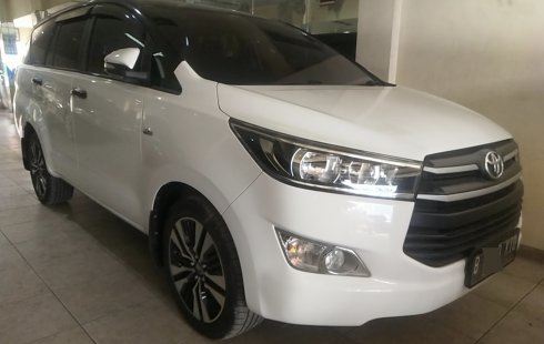 Toyota Kijang Innova G M/T 2016 Putih Dp ceper Bu