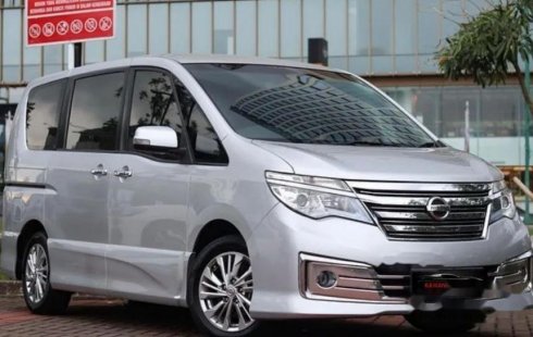 Jual cepat Nissan Serena Highway Star 2015 di Banten