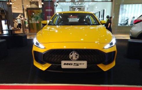 MG 5 GT Magnify Kuning 2022 Clearance Sale