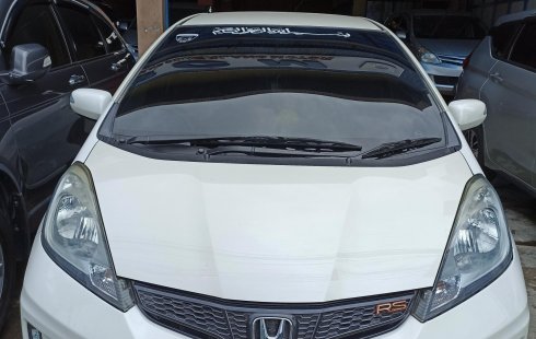 Honda Jazz RS 2011 Putih