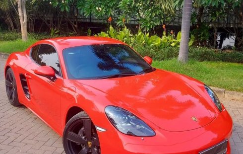 Porsche Cayman 2019 Merah