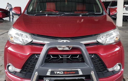 Toyota Grand Avanza Veloz 1.5 A/T ( Matic ) 2015 Merah Good Condition