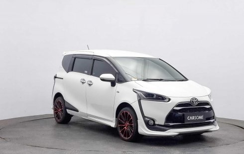 Promo Toyota Sienta Q 2017 murah ANGSURAN RINGAN HUB RIZKY 081294633578