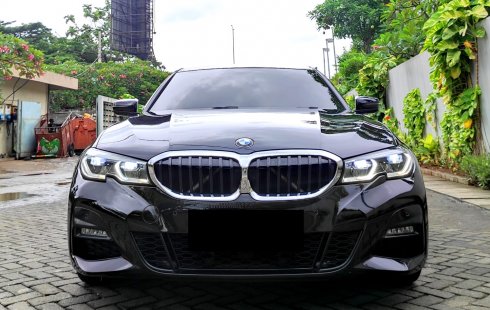 BMW Bagus Murah Bintaro BMW 330i M Sport EditionFirst Hand - Sunroof Like New