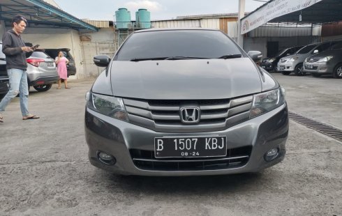 JUAL CEPAT , NEGO SPECIAL Honda City E 2010 Abu-abu