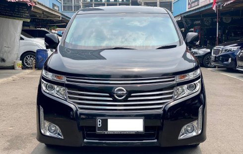 Nissan Elgrand 3.5 Highway Star AT 2013 Silver