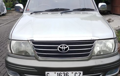 Toyota Kijang Krista grand luxury EFI 2.0 bensin 2002