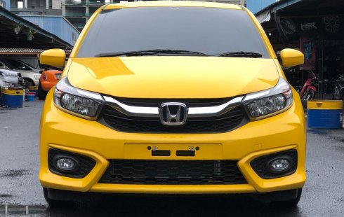 Honda Brio Satya E 2023 Kuning