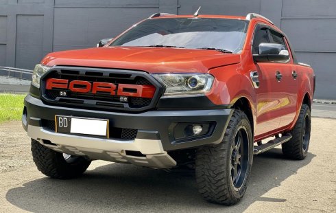 Ford Ranger WILDTRACK 4X4 AT 2014 Orange