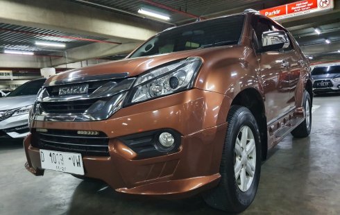 Isuzu MU-X 2.5 Matic Diesel 2015 Low KM Superrr Gresss