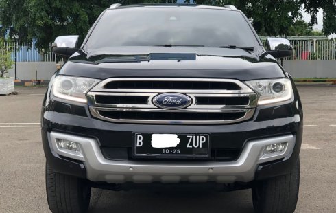 FORD EVEREST TITANIUM AT HITAM 2015 MOBIL BEKAS BERKUALITAS!!