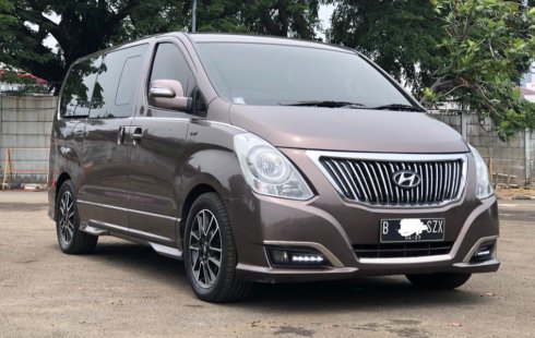 Hyundai H-1 Royale Diesel 2018 Coklat