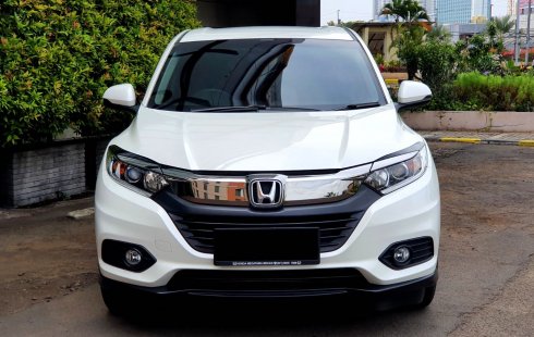Honda Hrv E 1.5 CVT AT 2021 Putih