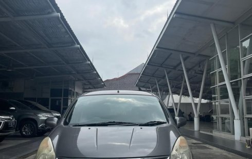 Nissan Grand Livina XV 2013