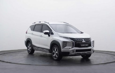 Mitsubishi Xpander Cross AT 2021 Putih