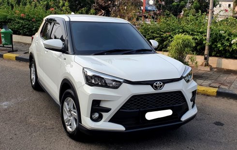 Km14rb Toyota Raize 1.2 G CVT 2022 putih record tangan pertama cash kredit proses bisa dibantu