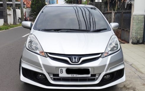 Honda Jazz S MT Modulo Edition Unit Langka Km 57rb Record Honda Resmi Pjk JUNI 2024 KREDIT TDP 25 jt