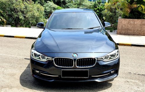 Km35rb record BMW 3 Series 320i M Sport 2017 sedan hitam cash kredit proses bisa dibantu