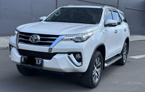 NYAMAN UNTUK KELUARGA!!! FORTUNER VRZ AT 2017 PALING MURAH!!