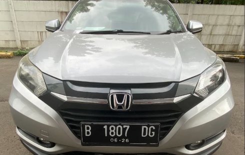 Honda HR-V E CVT 2016 dp murah hanya 25 juta an