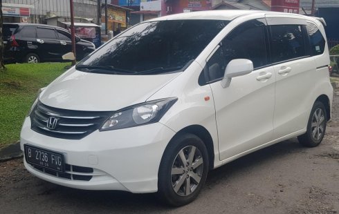 Honda Freed PSD 2010