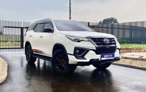 Toyota Fortuner VRZ 2.4 TRD AT 2019, PUTIH, KM 47rb, PJK 8-23
