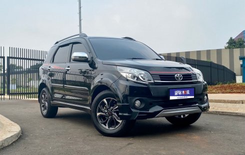 Toyota Rush TRD Sportivo AT 2016, HITAM, KM 59rb, PJK 10-23, PRIBADI