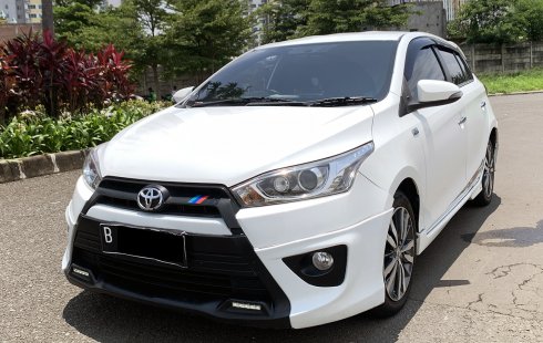 Toyota Yaris TRD Sportivo 2015 dp11