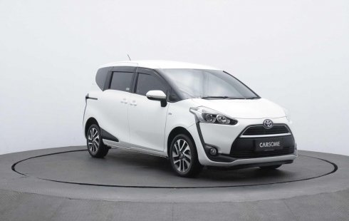 Promo Toyota Sienta V 2017 murah HUB RIZKY 081294633578