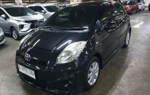 Toyota Yaris E model TRD Automatic 2013 Hitam gresss