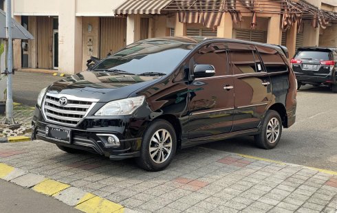 Toyota Kijang Innova V Luxury 2014 dp 14jt bs tkr tambah