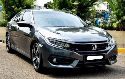 Dp50jt Honda Civic ES sedan turbo 2018 abu km29rban cash kredit proses bisa dibantu