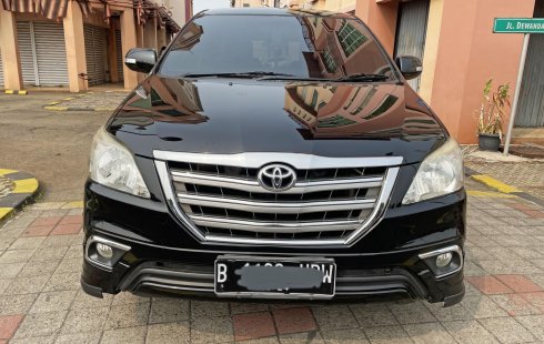 Toyota Kijang Innova V Luxury 2014 dp 14jt pjk 10-2024 bs tkr tambah