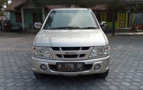 Isuzu Panther LS 2007 terawat