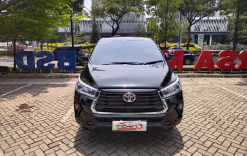 Toyota Kijang Innova 2.4V 2022 Hitam