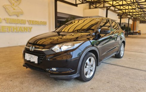 Honda HR-V 1.5L E CVT 2017 Hitam