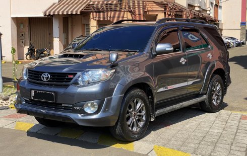 Toyota Fortuner G TRD 2015 diesel manual dp 0 siap tkr tambah