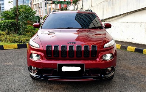 Jeep Cherokee Trailhawk AWD 2015 merah km51rban cash kredit proses bisa dibantu