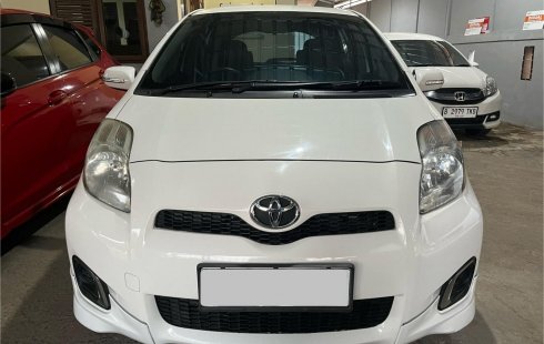 Toyota Yaris E 2013 Putih