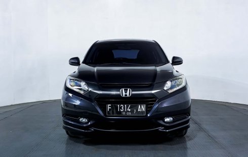 Honda HR-V E 1.8L ,AT Prestige 2015