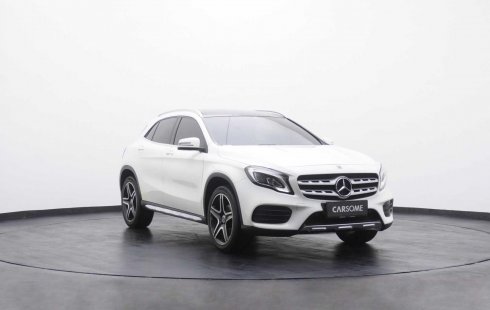 2018 Mercedes-Benz GLA 200 AMG 1.6 - BEBAS TABRAK DAN BANJIR GARANSI 1 TAHUN